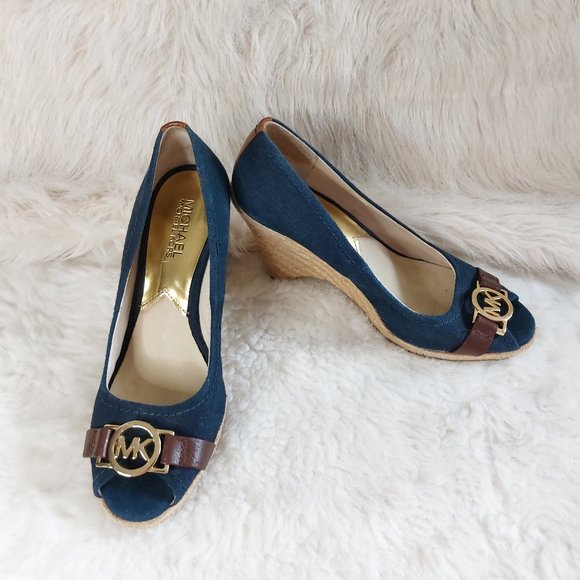 Michael Kors Women's Blue Gold MK Espadrille Wedge Peep Toe Sandals 6 1/2M - Picture 1 of 9